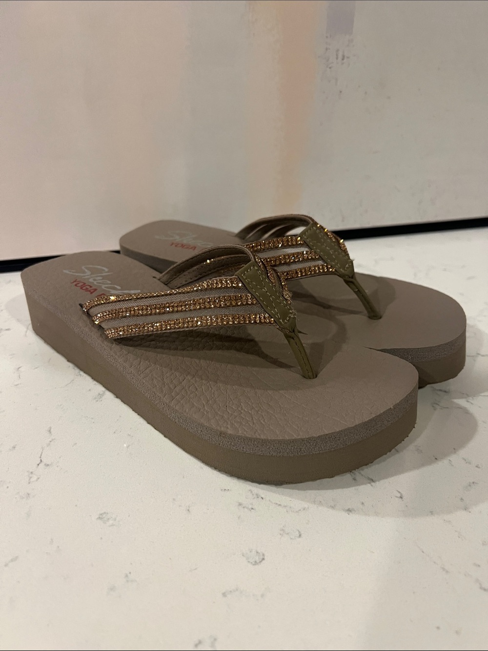 Skechers Yoga Foam wedge flip-flops with crystal-embellished straps size 8
